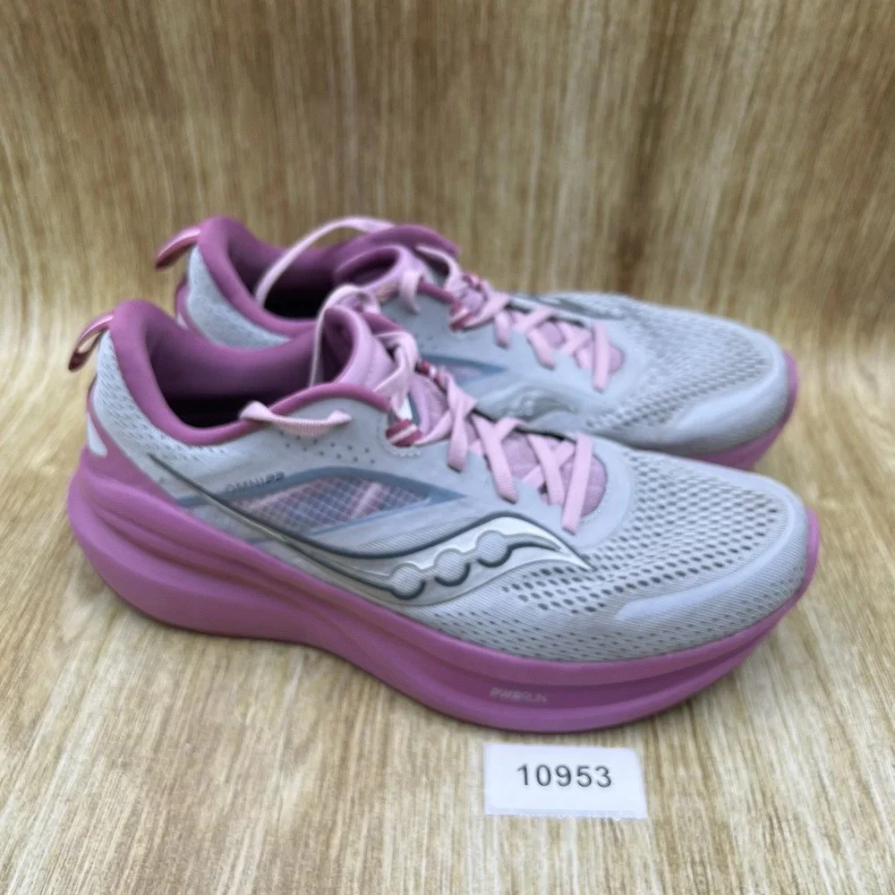 Saucony Omni 22 Women's Size 9.5 Fog Rose Stability Running Shoes S10926-105